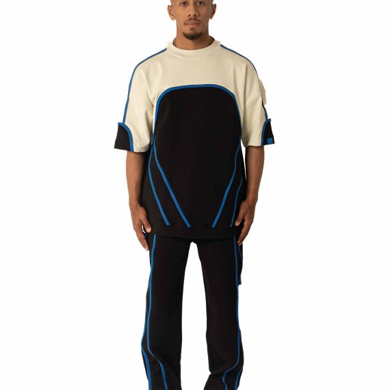 طقم تيشيرت و بنطال اوفر سايز بتفاصيل مختلفة